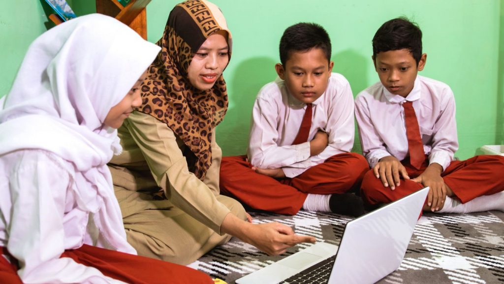Fakta Menarik Seputar Jurusan Pendidikan Guru Sekolah Dasar