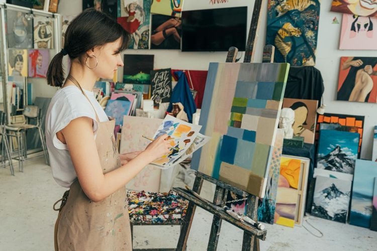 Fakta Menarik Mahasiswa Jurusan Seni